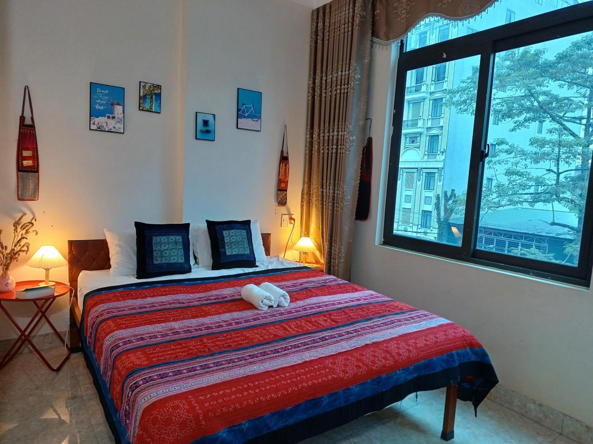 Hotel Yolo Ha Giang Adventures, Motorbike And Loop Tours Exterior foto